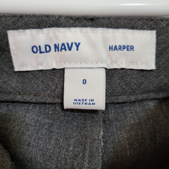 Harper - Picture 3 of 4